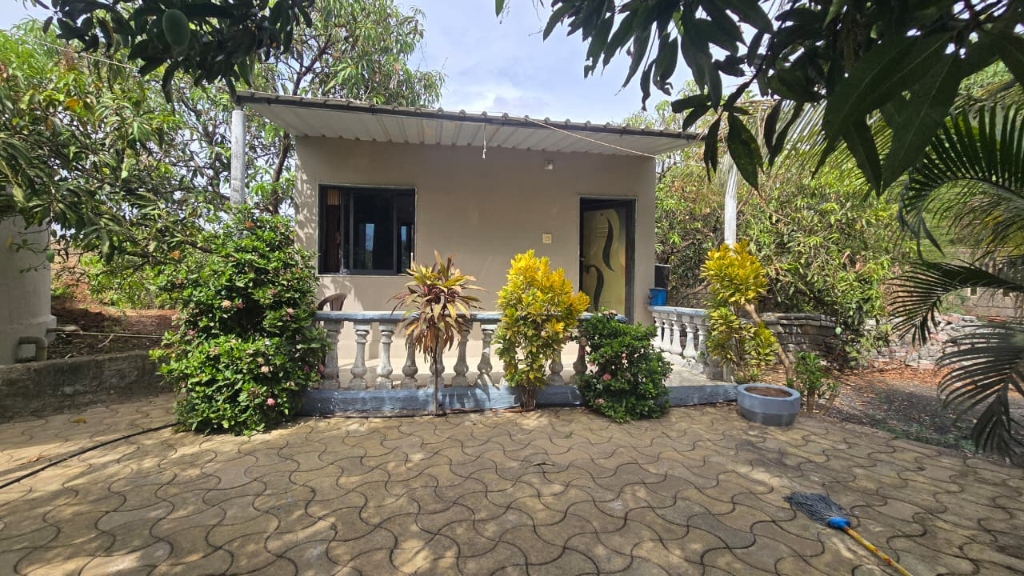 Premium AC tent cottage at Saffron Indian Spice Resort Sasan Gir